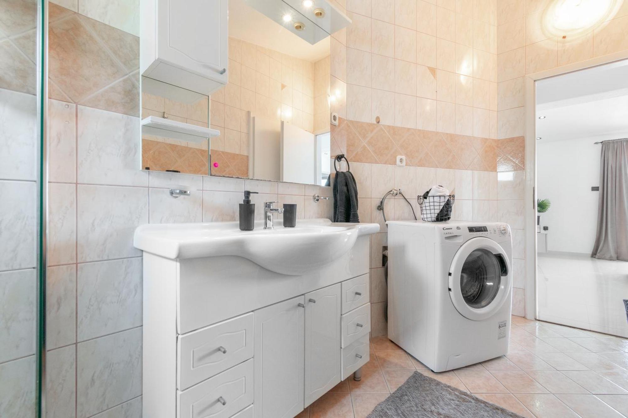 Apartment Makarska City ภายนอก รูปภาพ