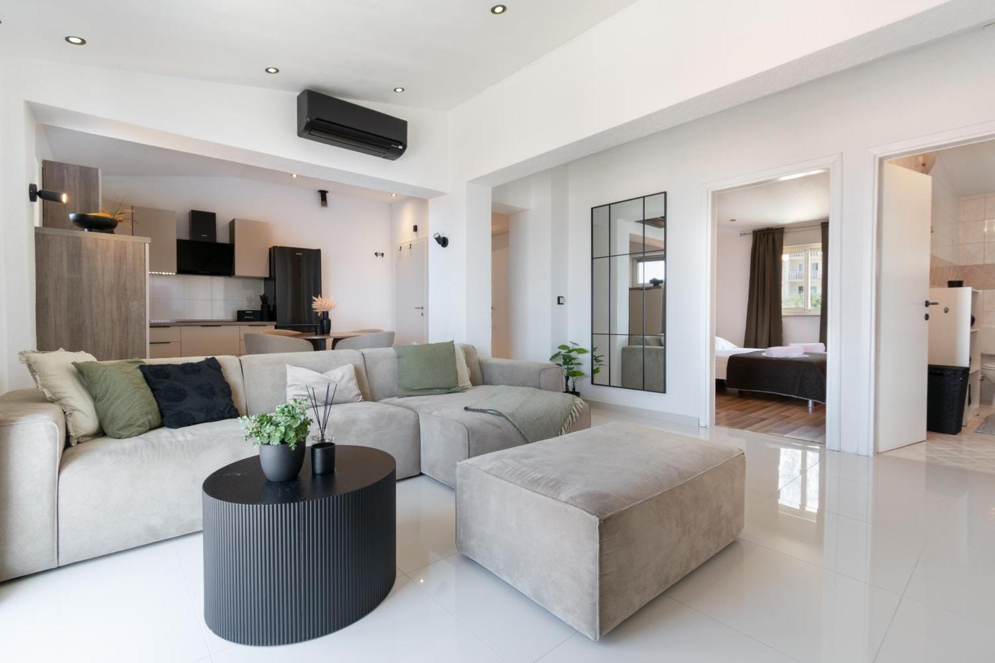 Apartment Makarska City ภายนอก รูปภาพ